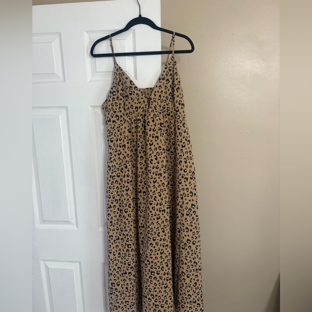 Universal Thread Brown Tan Spaghetti Strap Maxi Sundress